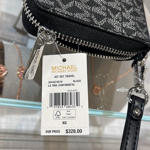 Michael Kors Jet Set Travel Large Signature Logo and Metallic Continental Wallet - Picture 8 of 16